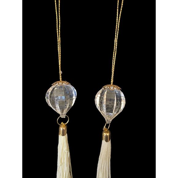 Two Pairs Faceted Acrylic and White Tassels Christmas Ornaments - Picture 3 of 6